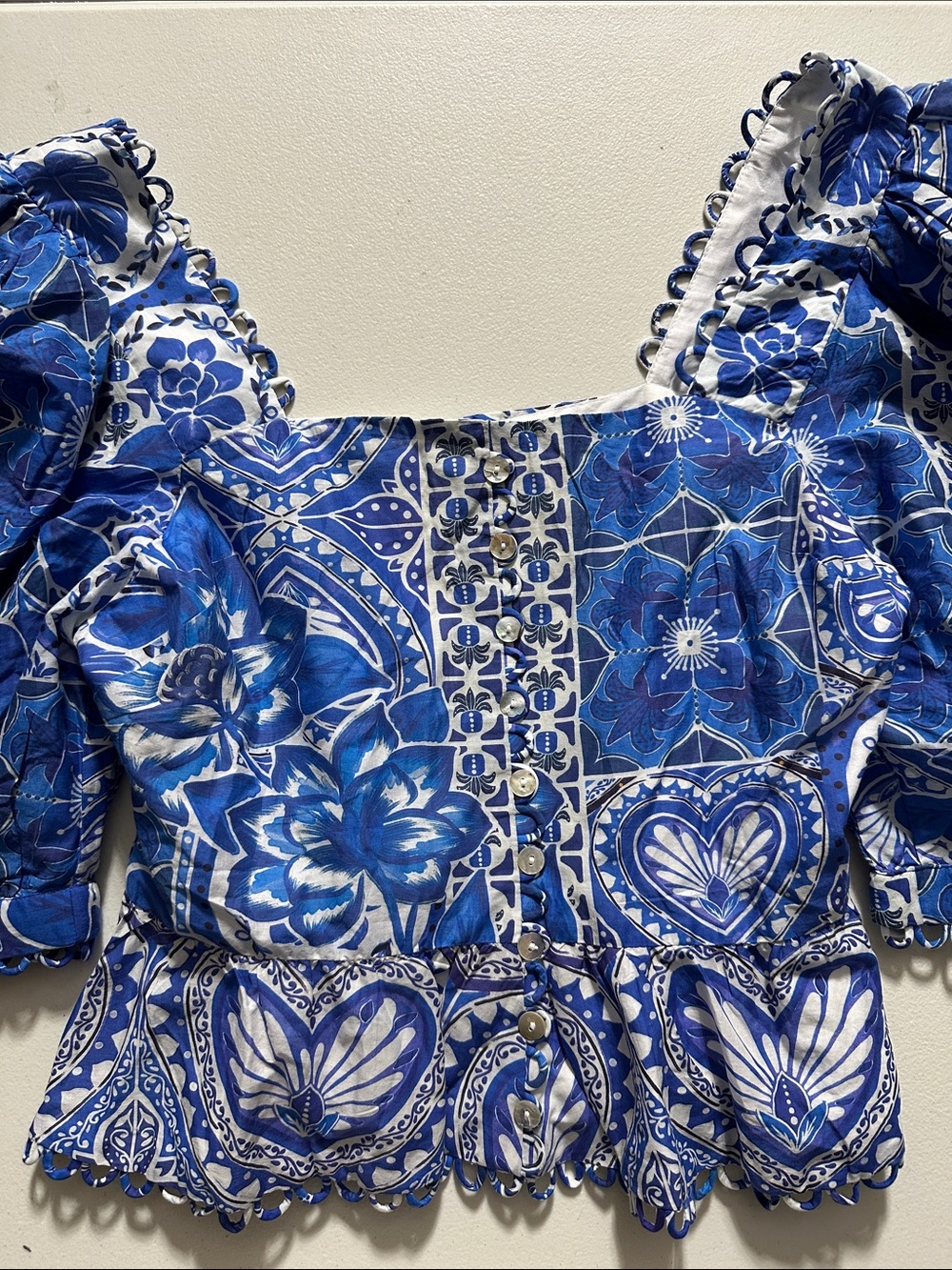 FARM Rio Blue White Floral Button-Front Peplum Blouse - Picture 2 of 8